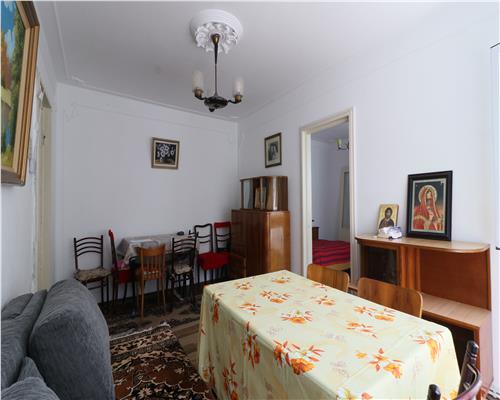 Apartament de 3 camere, etaj 1, Fara risc in Podu Ros