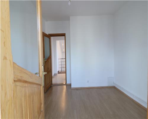 Apartament cu 5 camere, 137 mp, Pacurari Canta