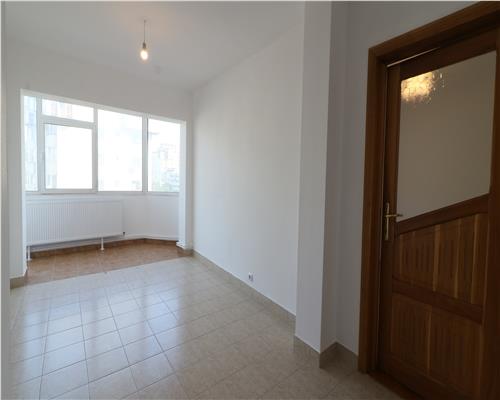 Apartament cu 5 camere, 137 mp, Pacurari Canta