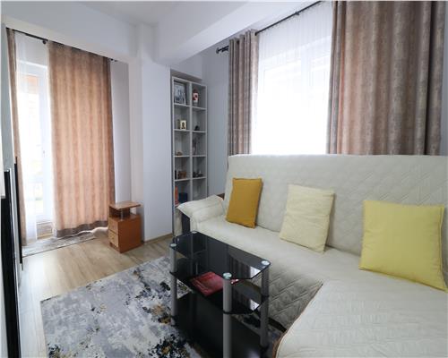 Apartament de 2 camere, bloc nou, decomandat, TERASA