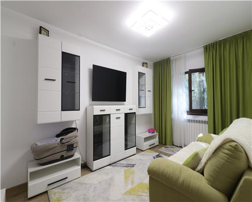 Apartament de 2 camere, Decomandat, complet renovat, Canta