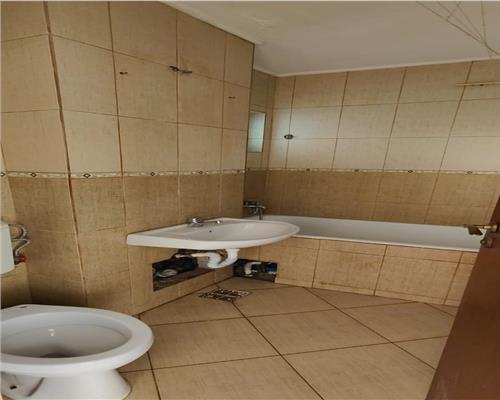 Apartament 4 camere, Podu Ros, etaj 3