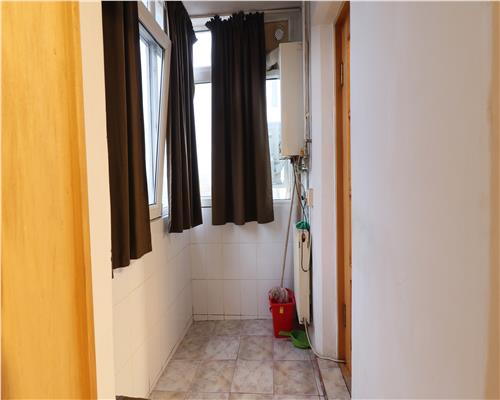 Apartament cu 2 camere, Decomandat, Moara de Foc