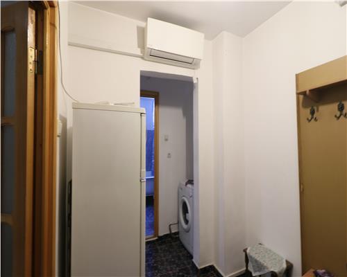 Apartament cu 2 camere, Decomandat, Moara de Foc