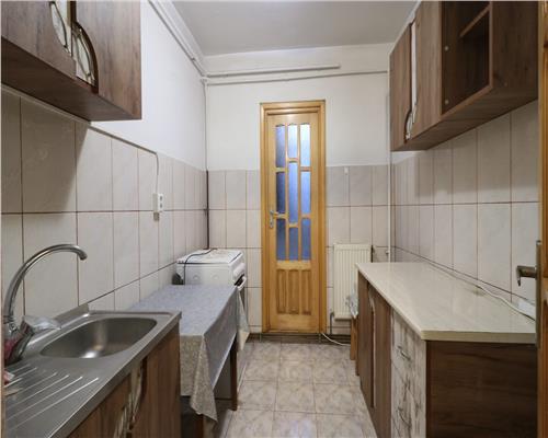 Apartament cu 2 camere, Decomandat, Moara de Foc