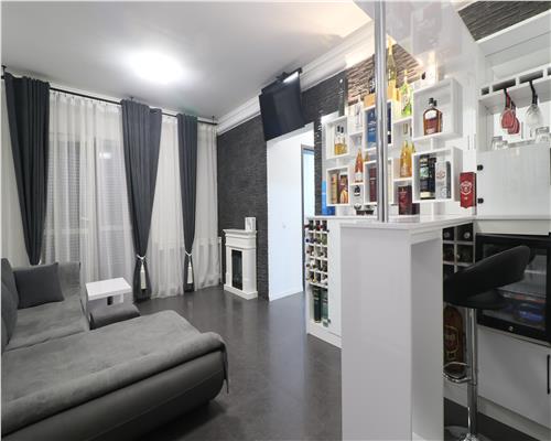 Apartament de 3 camere, Copou, etaj 2 cu mutare imediata