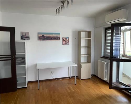 Apartament 2 camere IASICON + loc de parcare