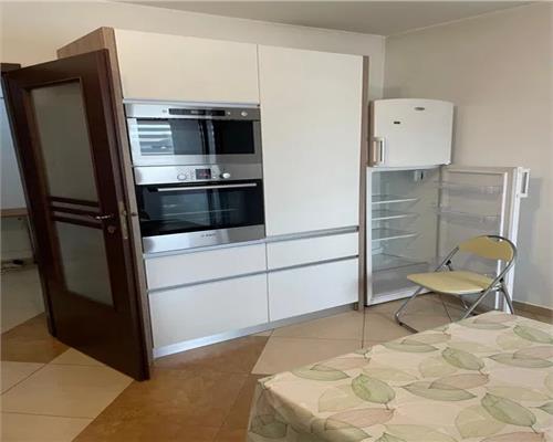 Apartament 2 camere IASICON + loc de parcare